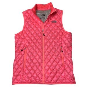 The North Face Thermoball Performance Women’s Vest size M Hot Pink.